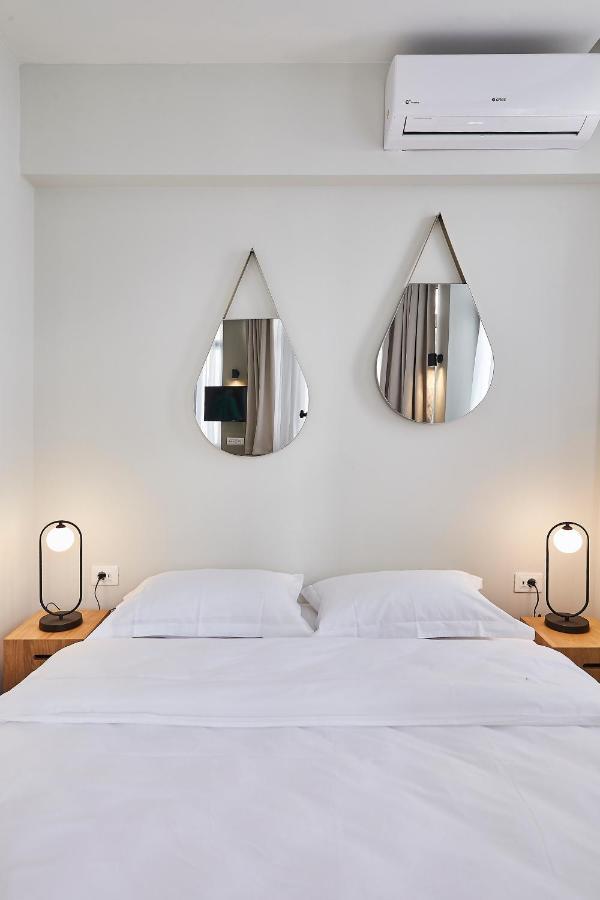 Explore Athens From An Uber-Central Studio! מראה חיצוני תמונה